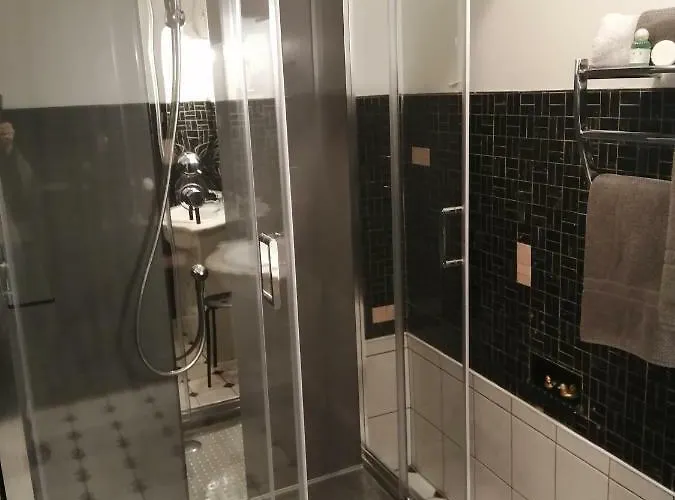 Relais De La Mothe La לינה וארוחת בוקר